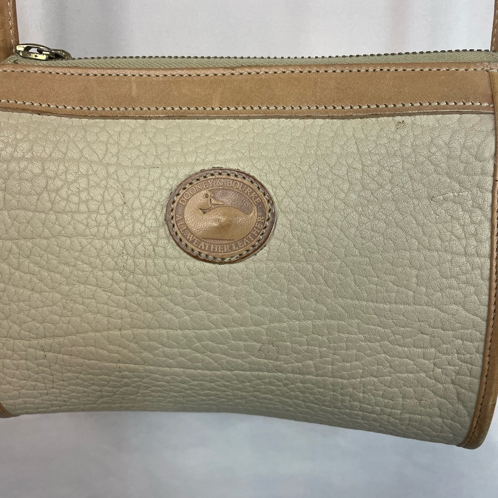 DOONEY and BOURKE purse. Vintage - Picture 1 of 5